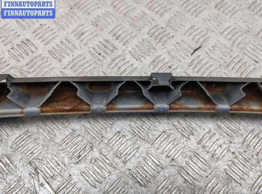 купить Рамка передняя (панель кузовная, телевизор) на Ford Focus II (2004-2011)