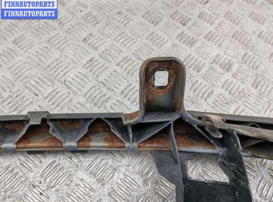 купить Рамка передняя (панель кузовная, телевизор) на Ford Focus II (2004-2011)