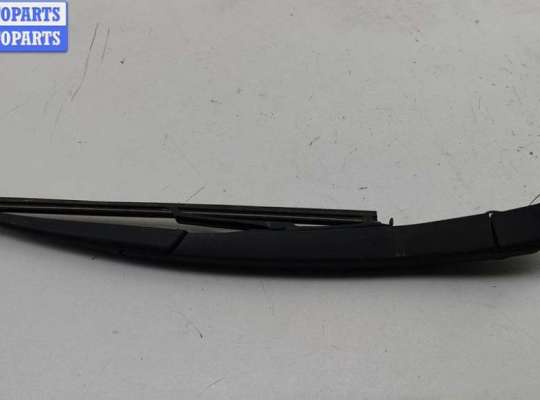 купить Щеткодержатель (поводок стеклоочистителя) задний на Opel Corsa D (2006-2014)