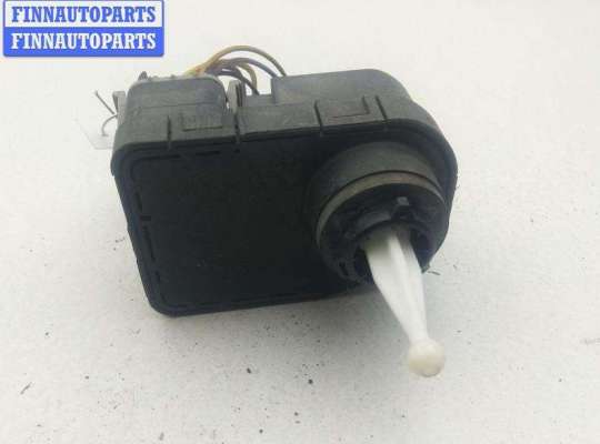 Корректор фар на Opel Omega B