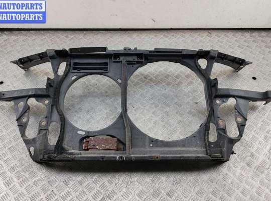 Рамка передняя (панель кузовная, телевизор) AU1722016 на Audi A6 C5 (1997-2005)