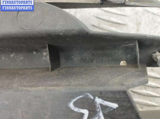 купить Рамка фары противотуманной левой на Opel Vectra C (2002-2008)