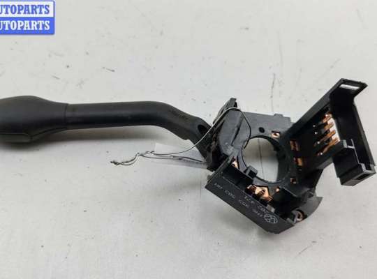 купить Переключатель дворников на Volkswagen Passat B4