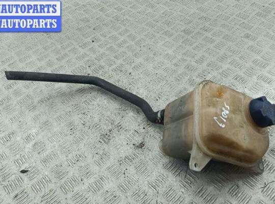 купить Бачок расширительный на Audi 80 B4 (1991-1996)