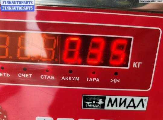 купить Решётка (заглушка) в бампер на Volkswagen Golf-4