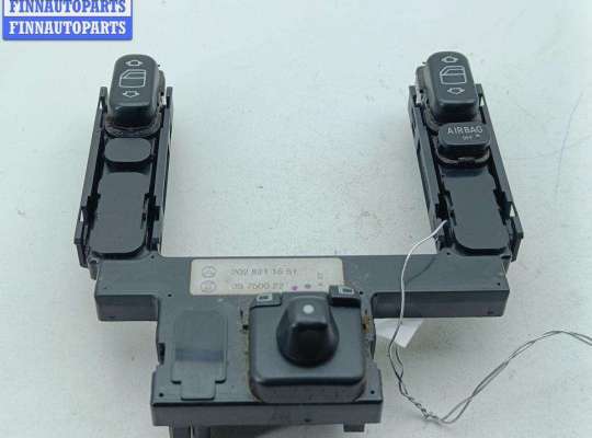 купить Блок кнопок управления стеклоподъемниками на Mercedes C-Class W202 (1993-2000)