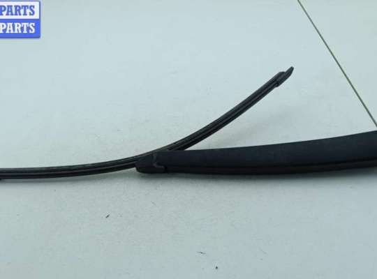 купить Щеткодержатель (поводок стеклоочистителя) задний на Volkswagen Golf-5