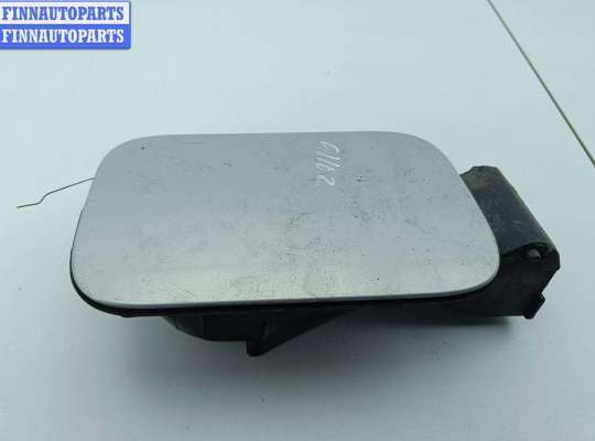 Купить Лючок бака на Renault Scenic II (2003-2009) Лючок бака RN1568235 на Renault Scenic II (2003-2009)