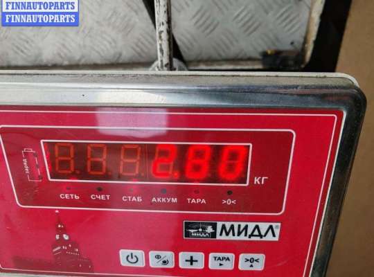 Фара передняя на Mercedes-Benz C (W202)