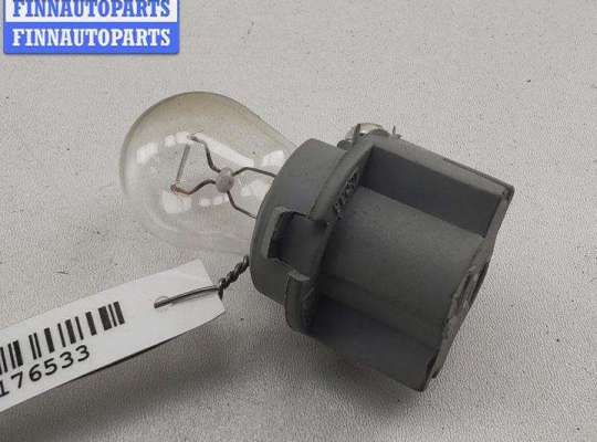 купить Патрон лампы фонаря на Volkswagen Passat B5+ (GP)