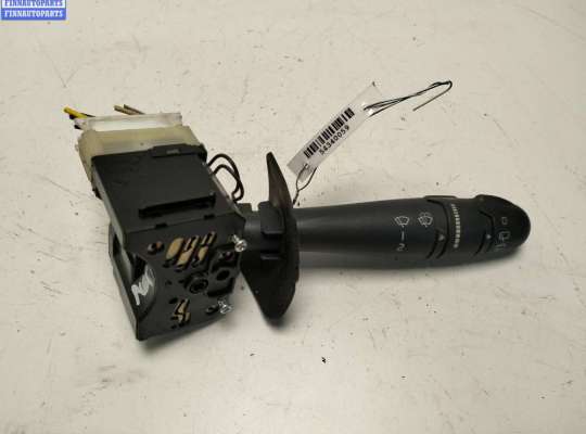 Переключатель дворников RN1522300 на Renault Megane I (1995-2003)