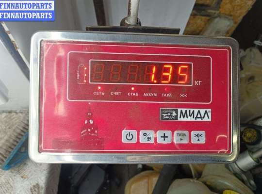 Уплотнитель двери на Volkswagen Jetta V (1K) 