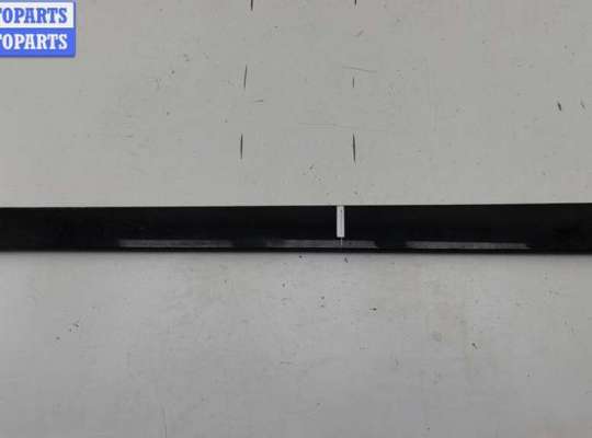 купить Молдинг двери передней левой на Audi A6 C6 (2004-2011)