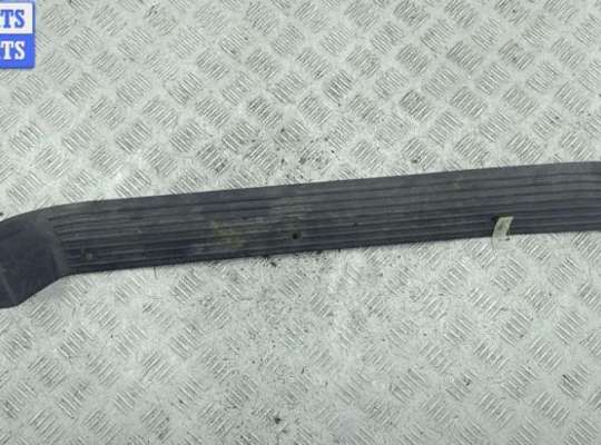 купить Накладка на порог внутренняя (салона) на Mercedes Vito-1 W638 (1996-2003)