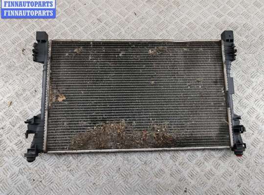 купить Радиатор основной на Mercedes C-Class W203 (2000-2006)