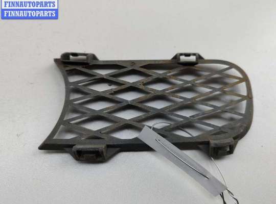 купить Решётка (заглушка) в бампер на Volkswagen Touareg