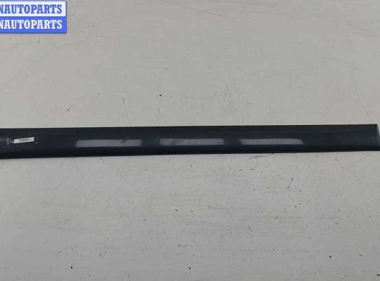 Молдинг двери передней правой OP2287389 на Opel Omega B (1994-2003)