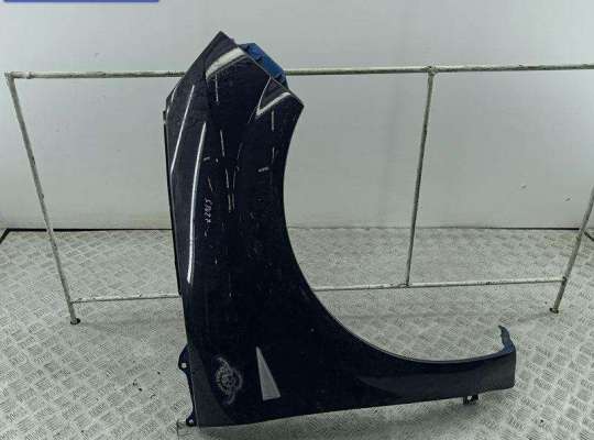 купить Крыло переднее правое на Renault Scenic II (2003-2009)