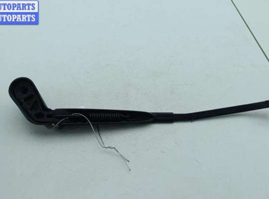 купить Щеткодержатель (поводок стеклоочистителя) задний на Volkswagen Golf-3