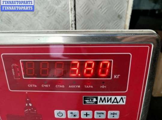 купить Стекло двери передней левой на Volkswagen Passat B4