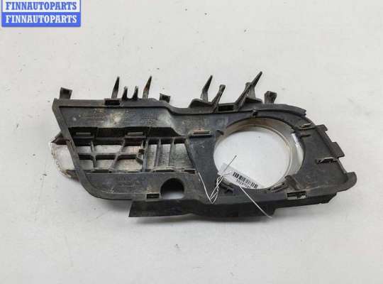 купить Рамка фары противотуманной левой на Opel Signum (2003-2008)