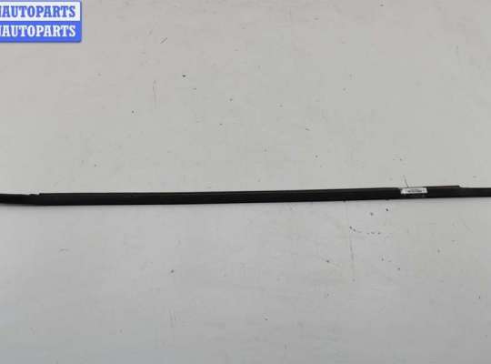 купить Молдинг стекла двери задней правой наружный на Volkswagen Sharan (1995-2000)