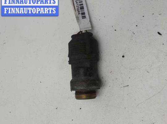 Датчик температуры на Volkswagen Passat B5 (3B)