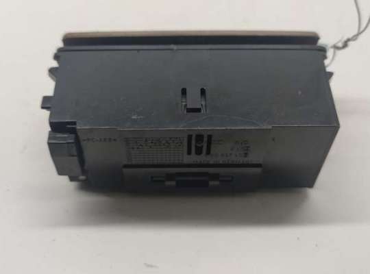 купить Пепельница на Audi A6 C5 (1997-2005)