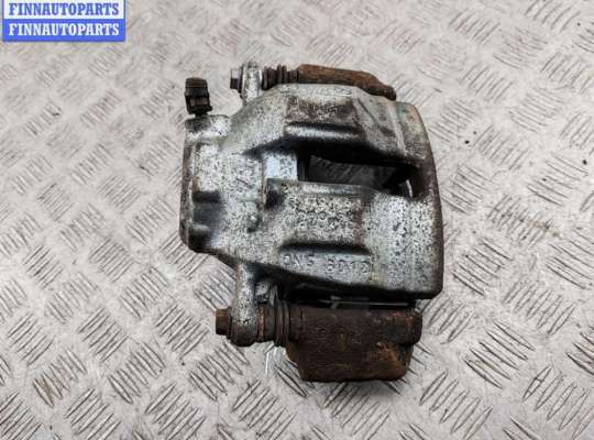 Суппорт передний правый MB1649593 на Mercedes C-Class W203 (2000-2006)