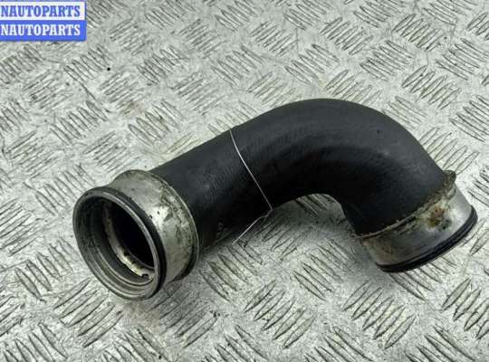 купить Патрубок интеркулера на Mercedes C-Class W203 (2000-2006)