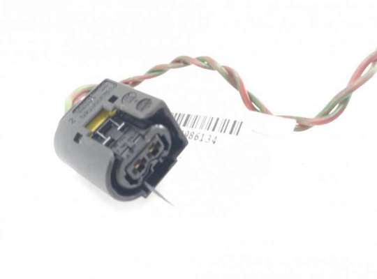 купить Разъем (фишка) проводки на BMW 3 E90/E91/E92/E93 (2005-2013)