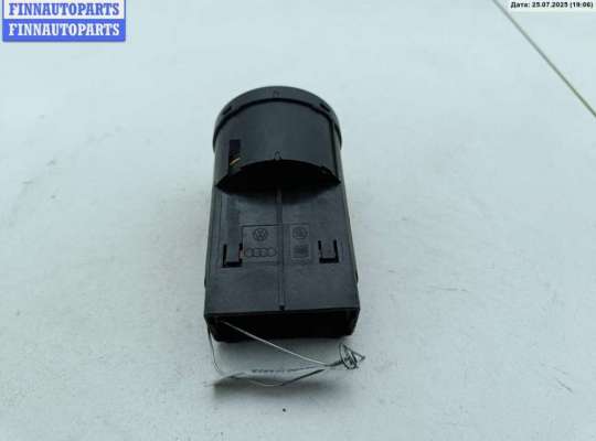 купить Переключатель света на Volkswagen Passat B5+ (GP)