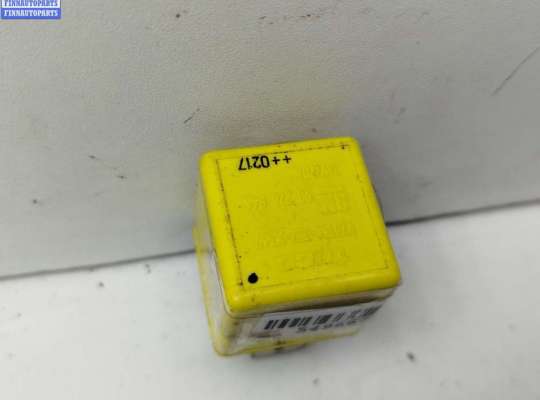 купить Реле втягивающее стартера на Opel Astra H (2004-2009)