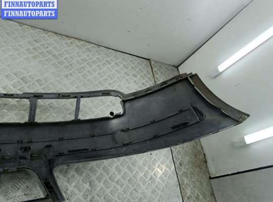 Бампер передний на Volkswagen Passat B5 (3B)