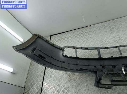 Бампер передний на Volkswagen Passat B5 (3B)