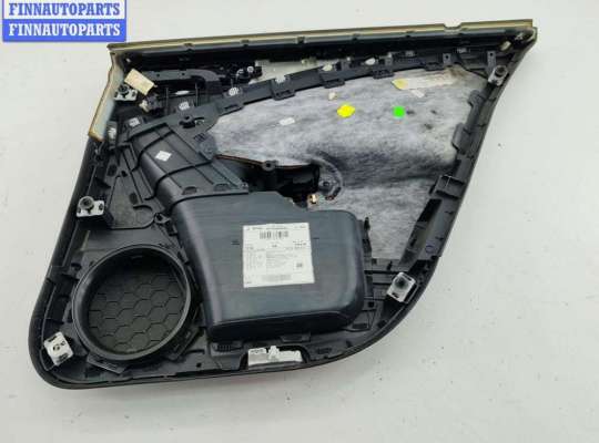 купить Обшивка двери задней левой (дверная карта) на Volkswagen Passat B6