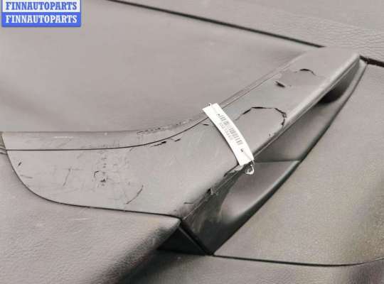 купить Обшивка двери задней левой (дверная карта) на Volkswagen Passat B6