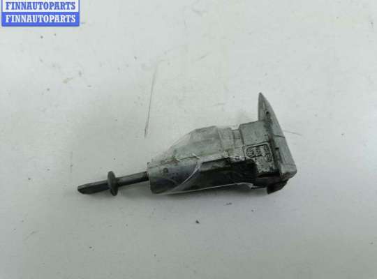 купить Личинка замка на Volkswagen Passat B6
