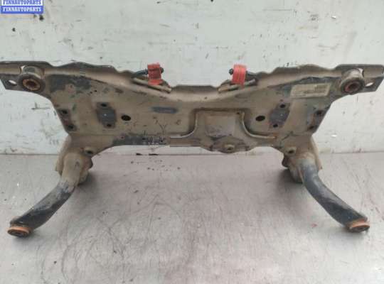 купить Балка подвески передняя (подмоторная) на Volvo V40 (2012- )