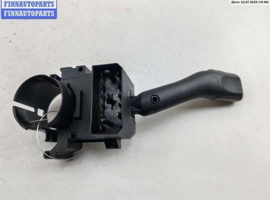 купить Переключатель поворотов на Volkswagen Golf-4