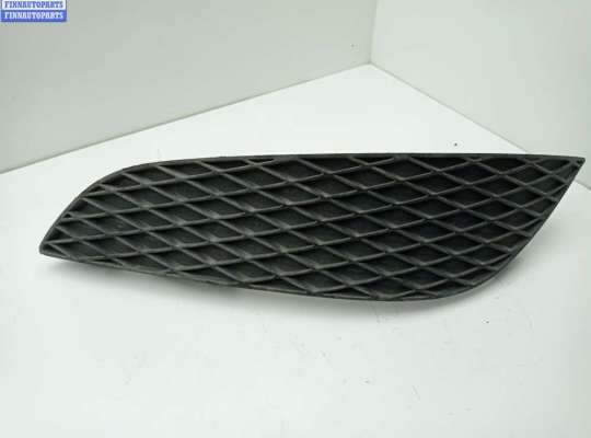 Решетка (заглушка) бампера на Opel Astra H / Classic