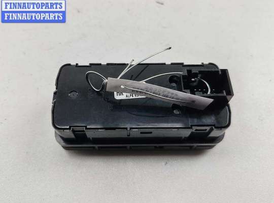 купить Блок кнопок управления стеклоподъемниками на Opel Signum (2003-2008)