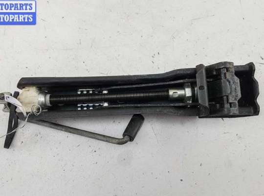 Домкрат VG2732648 на Volkswagen Passat B6