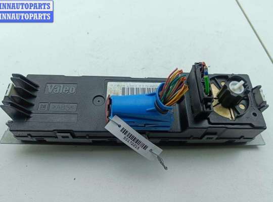 Блок управления печкой на Opel Vectra C