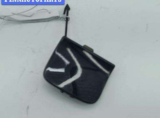 купить Решётка (заглушка) в бампер на Volkswagen Passat B7