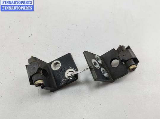 Петля двери передней левой CT1130777 на Citroen Xsara Picasso