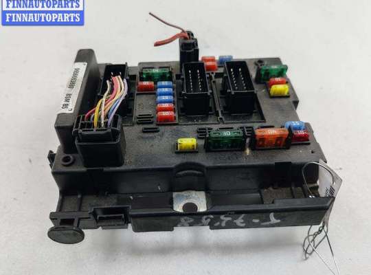 Купить Блок предохранителей на Peugeot 307 Блок предохранителей PG1219372 на Peugeot 307