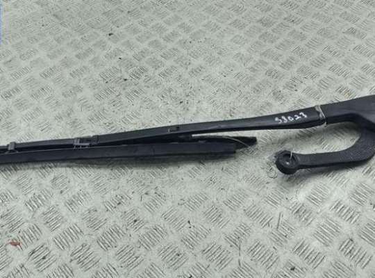 купить Щеткодержатель (поводок стеклоочистителя) передний на BMW 5 E39 (1995-2003)