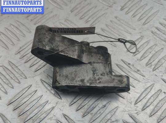 купить Кронштейн крепления на Mercedes Vito-1 W638 (1996-2003)