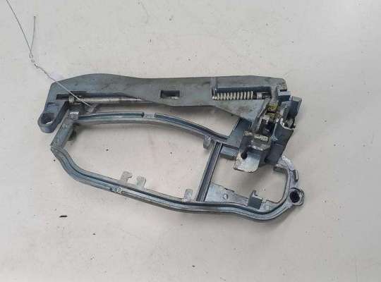 купить Корпус (держатель) ручки двери задней правой на BMW X5 E53 (1999-2006)